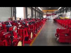 디젤 엔진 검사 중인 중심